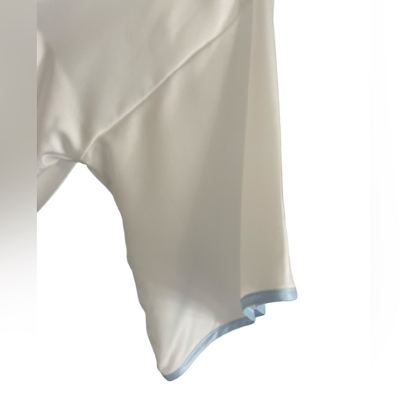 Brides Lilac+London 2-pc. Mrs. Bride Satin Chemise Wrapper Robe Set Wedding Med - Picture 12 of 12